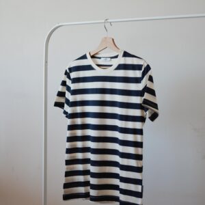 T-SHIRT RIGHE BLU